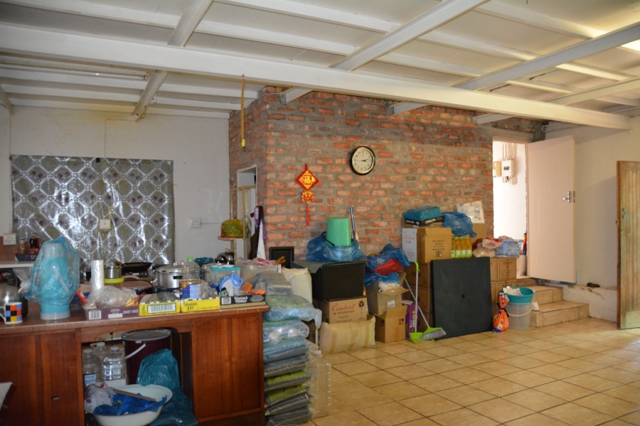 6 Bedroom Property for Sale in Klawer Western Cape
